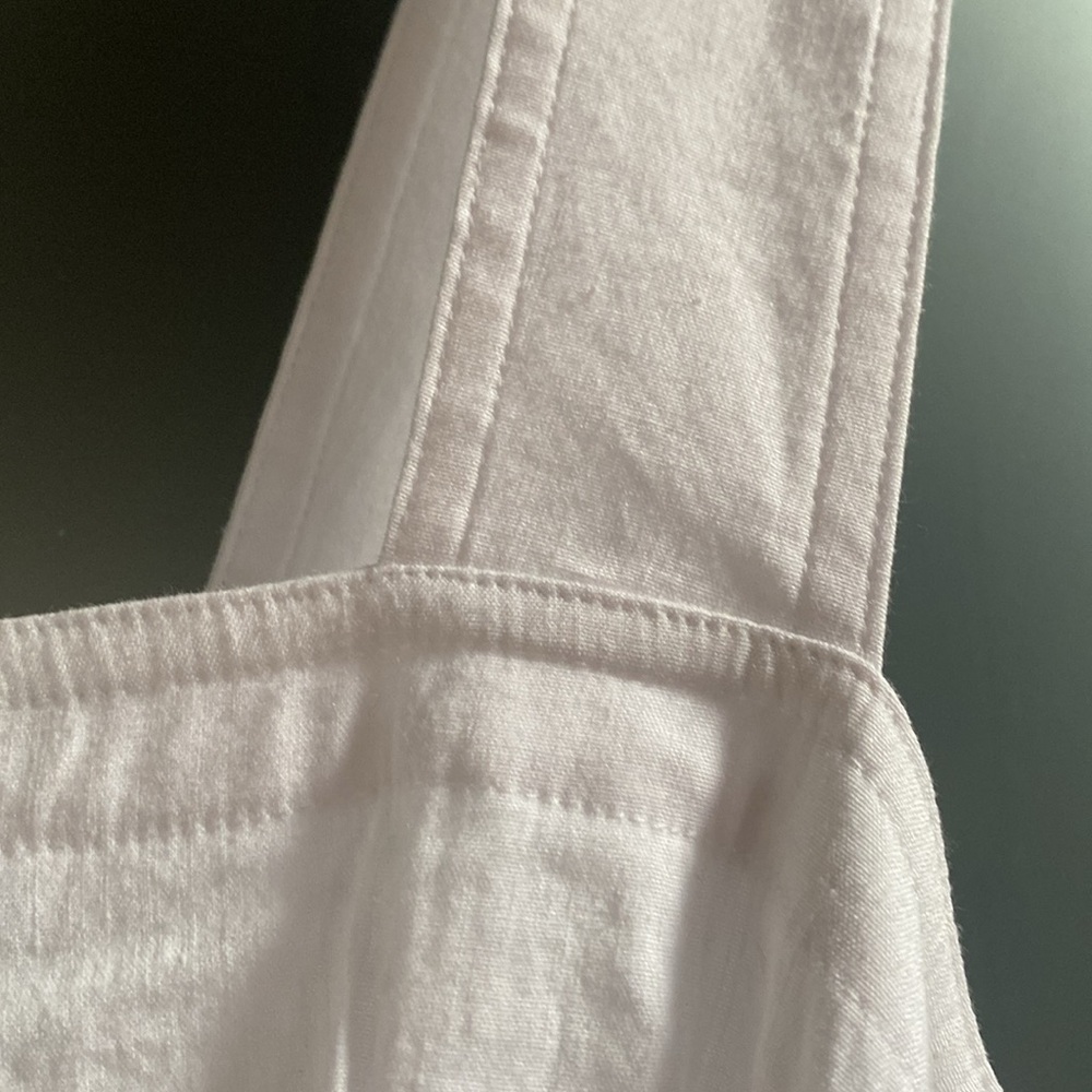 Vince Linen-Blend Square Neck Midi Dress - Picture 5 of 10
